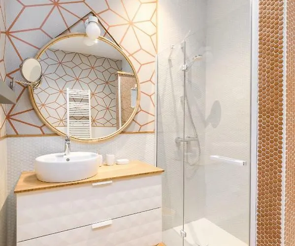 Always Easy I Alameda *