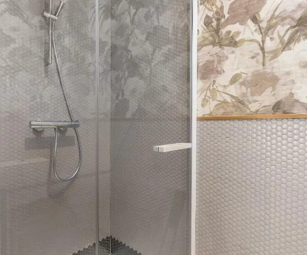 Always Easy I Alameda 산세바스티안