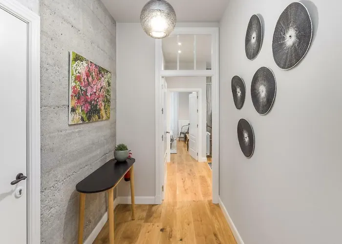 Always Easy I Alameda 아파트